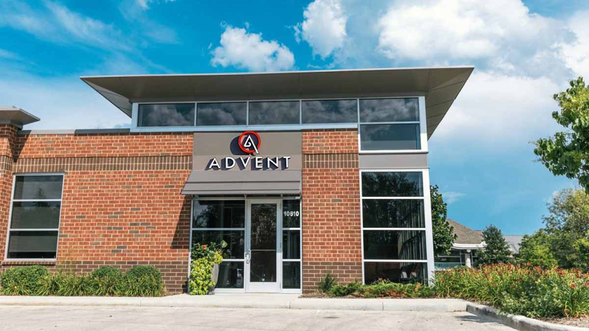 ADVENT ENT Clinic Exterior in Mequon, Wisconsin - Feature Image - 1200x675